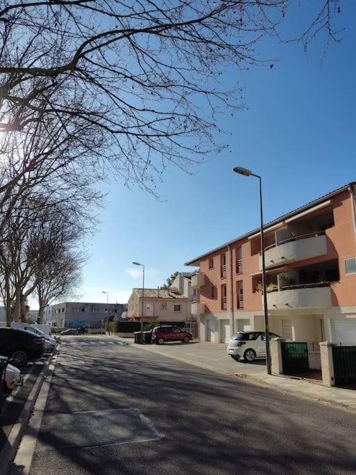Apartment Joli Dans Quartier Calme De Perpignan